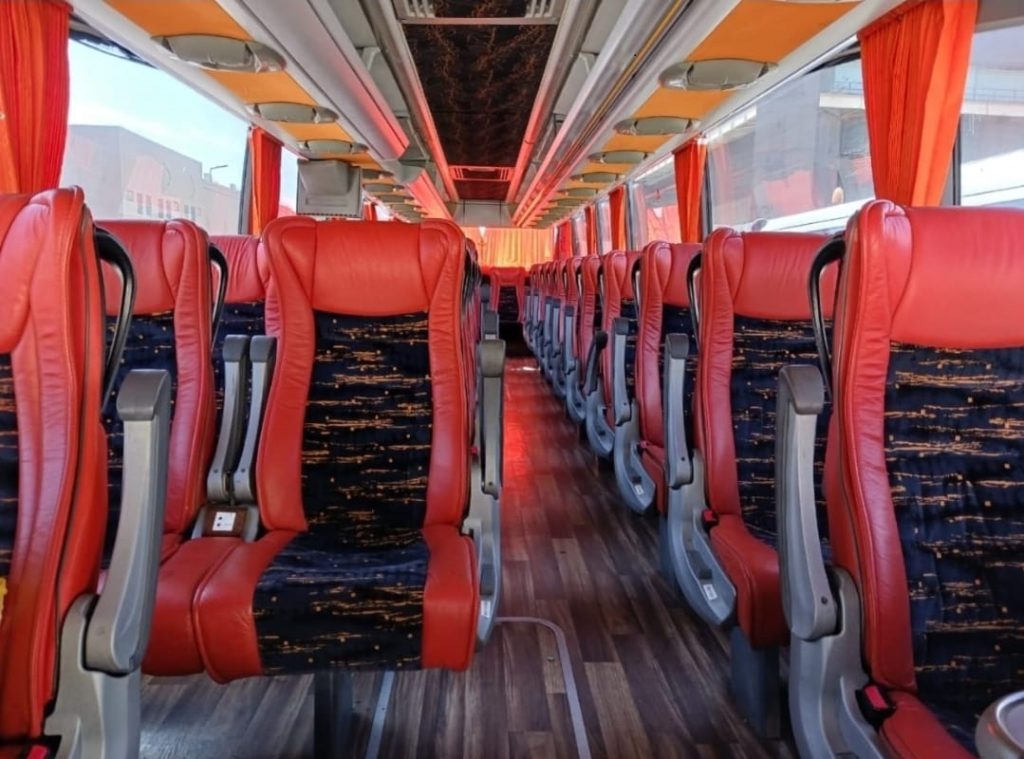 bus-st